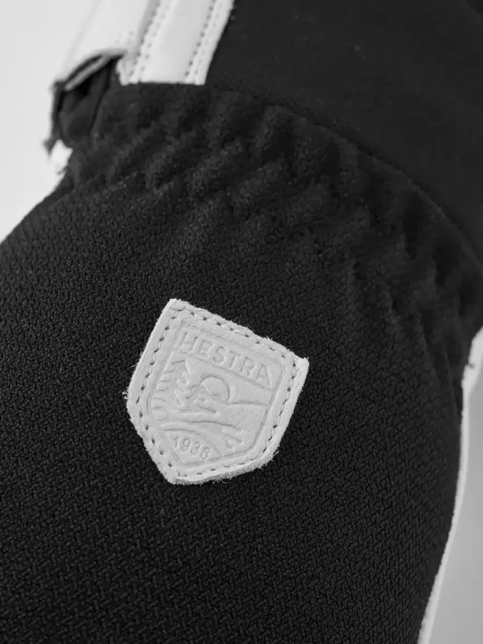 Hærens læderpatruljekvinde