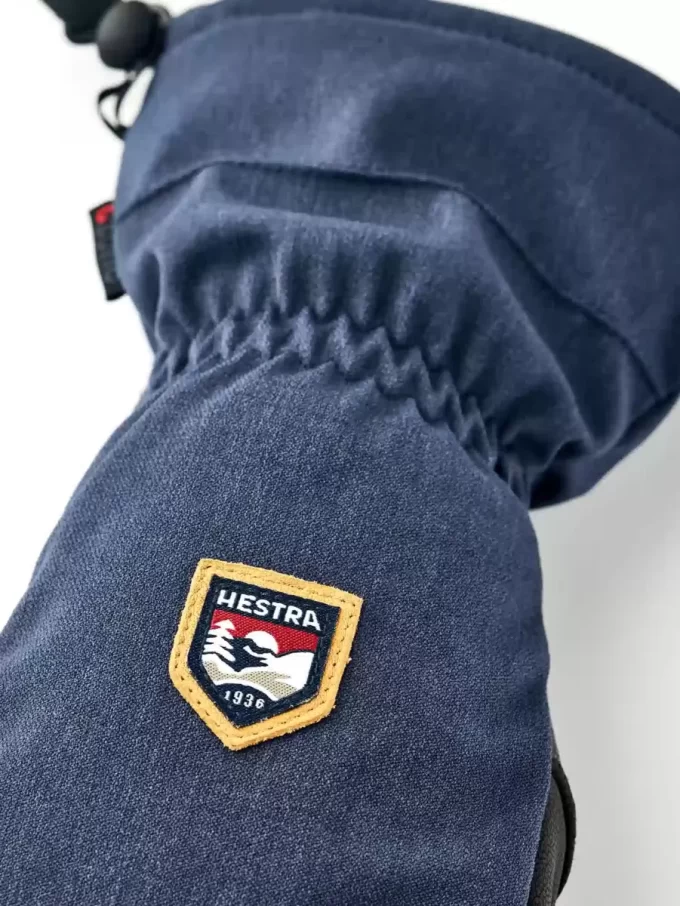 CZone Mountain – 3 fingre CZone Mountain – 3 fingre