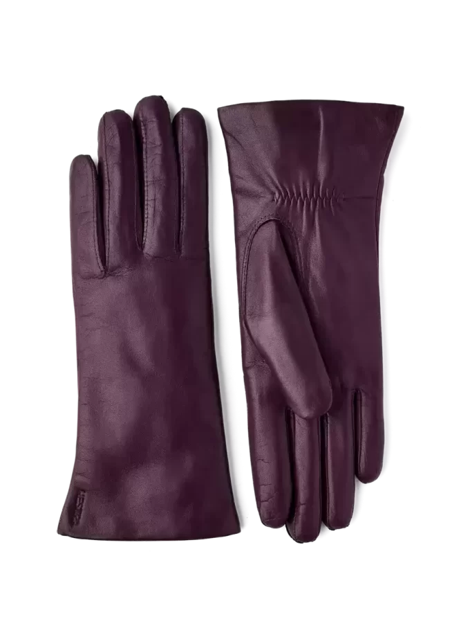 Hestra Elisabeth Mørk Blomme