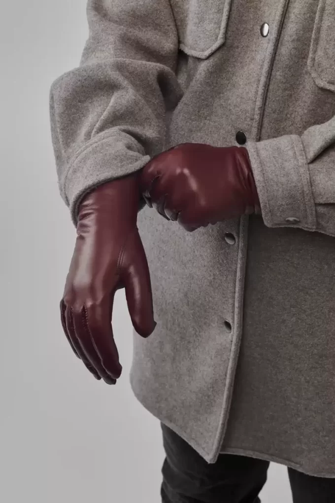 Hestra Elisabeth Mørkerød