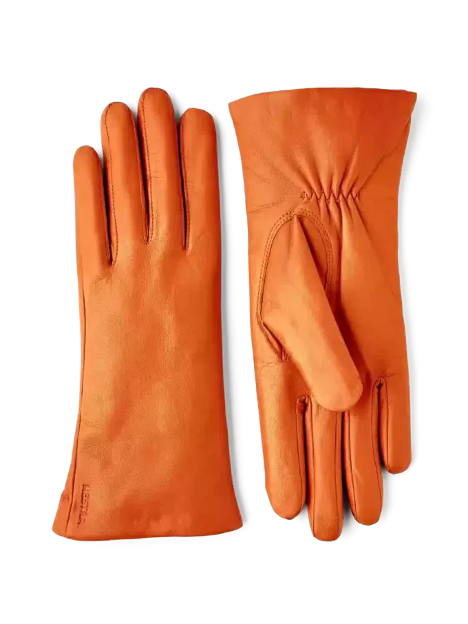 Hestra Elisabeth Teglrød