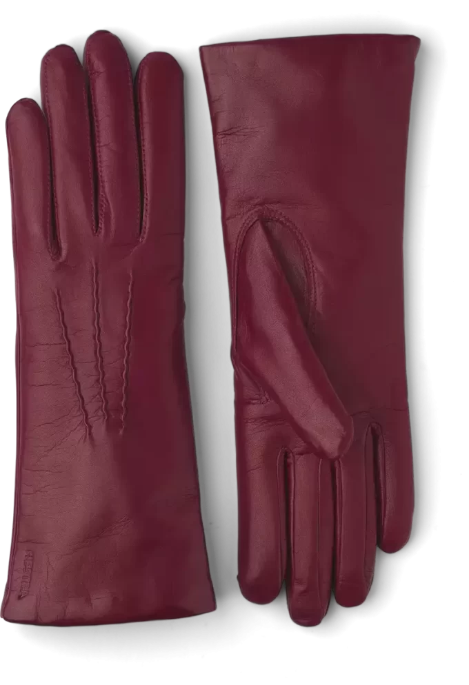 Hestra Isabel Mørkerød