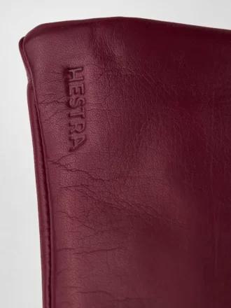 Hestra Isabel Mørkerød