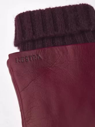 Hestra Megan Mørkerød