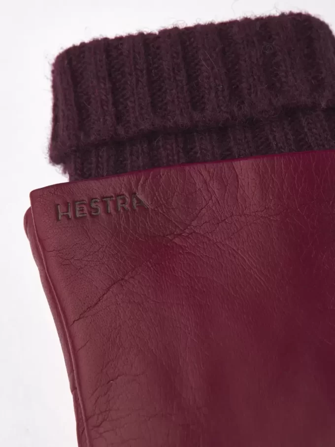 Hestra Megan Mørkerød