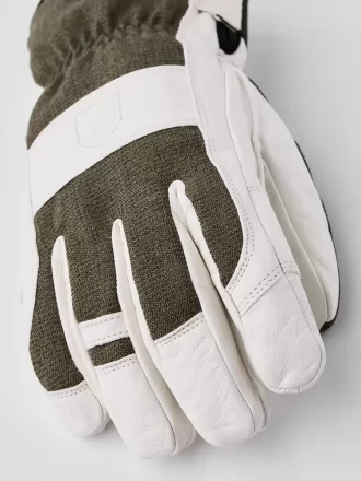 hestra tarfala olive 2 330x440 - Hestra Tarfala Olive