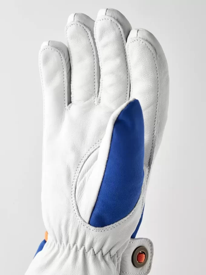 Wakayama Jr. – 5 fingre Wakayama Jr. – 5 fingre